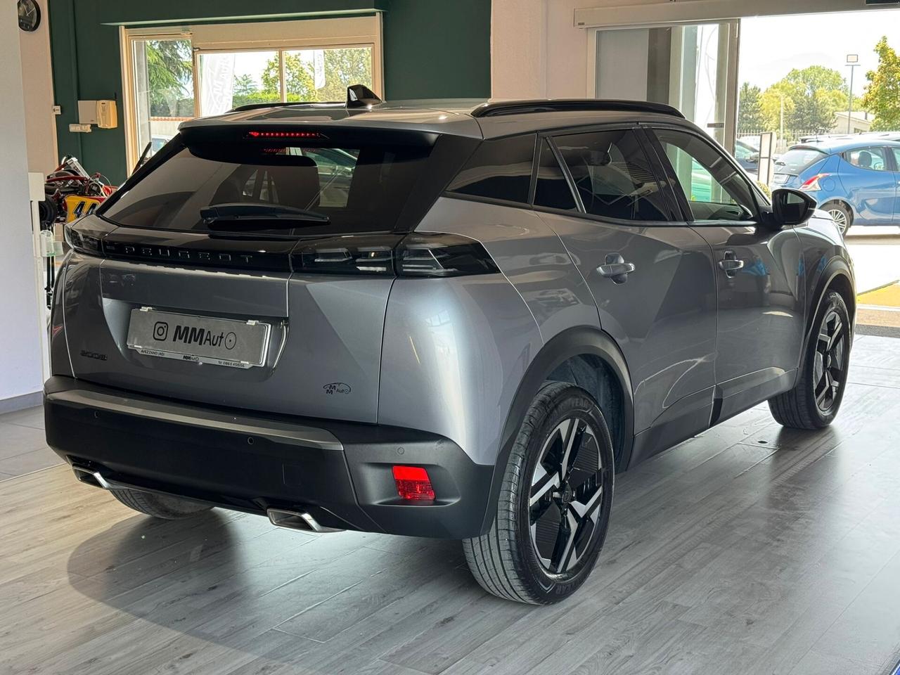 Peugeot 2008 PureTech 130 S&S EAT8 Allure