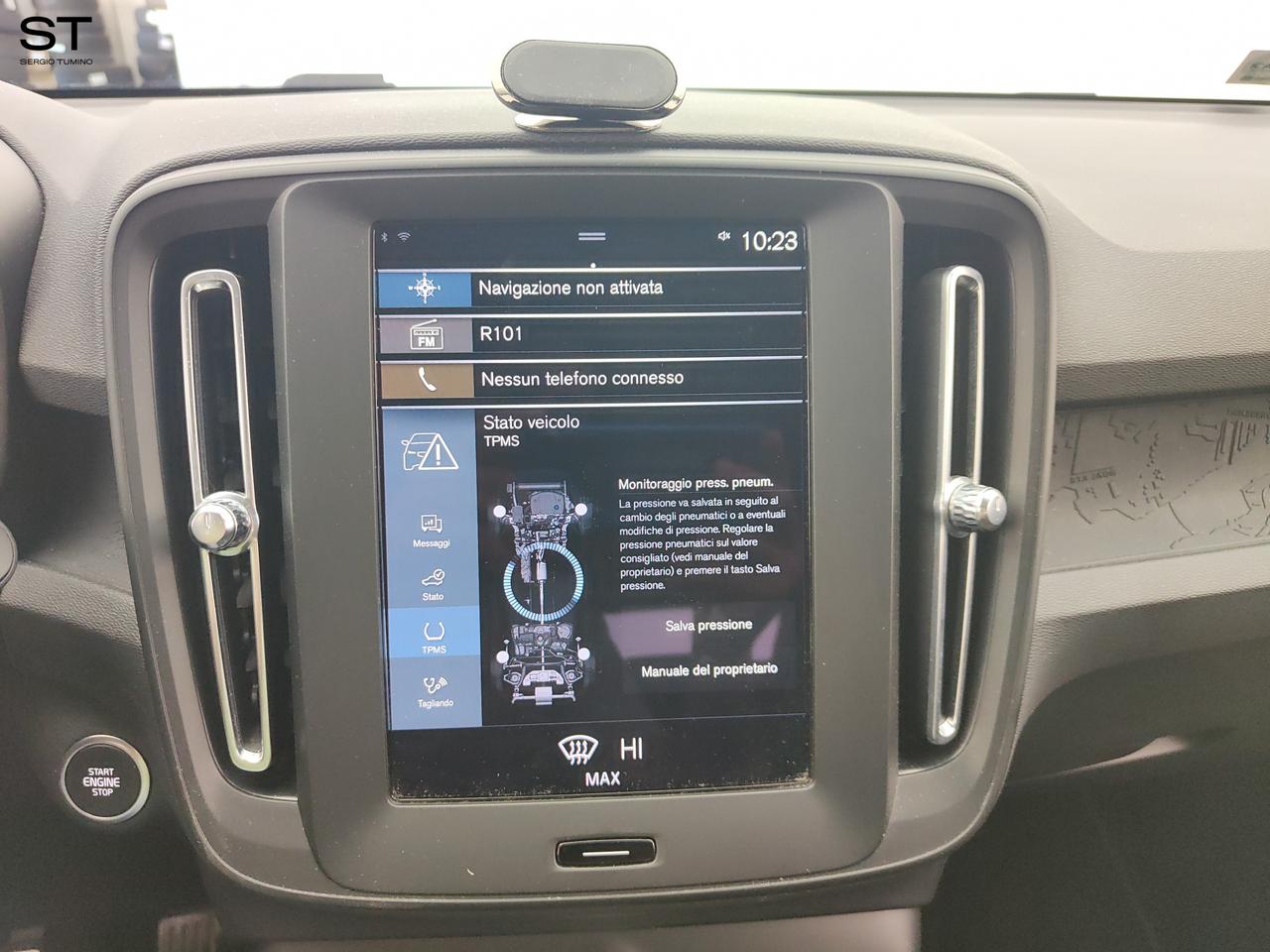 VOLVO XC40 (2017-->) - XC40 T2 Essential
