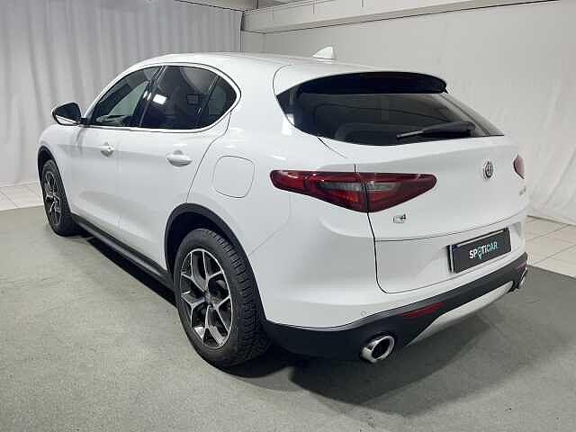 Alfa Romeo Stelvio 2.2 Turbodiesel 190 CV AT8 Q4 Executive