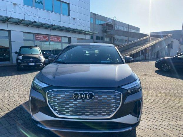 AUDI Q4 e-tron Q4 SPB 40 e-tron S line edition