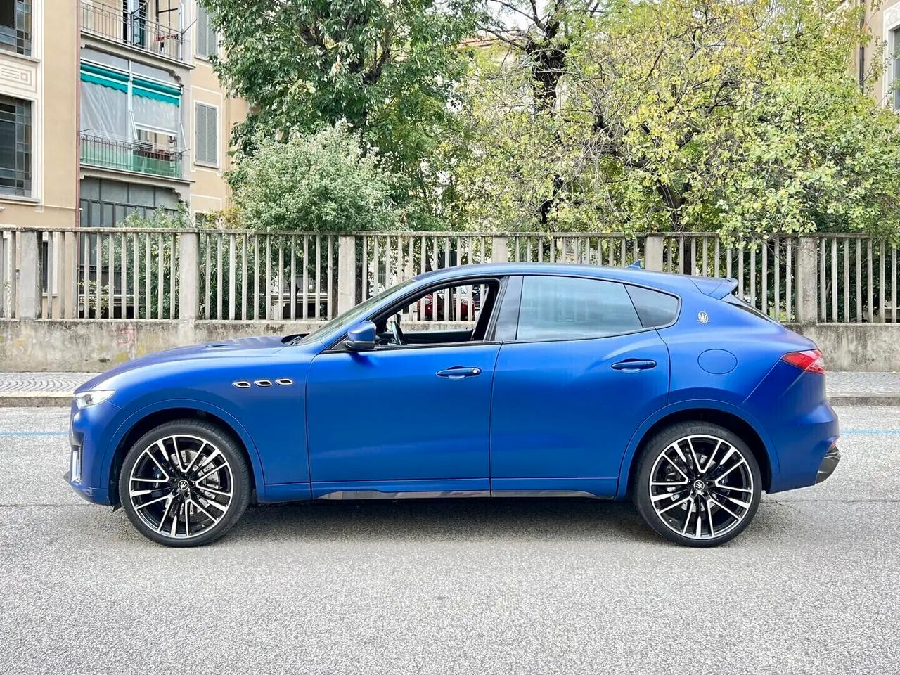 Maserati Levante V8 580 CV AWD Trofeo