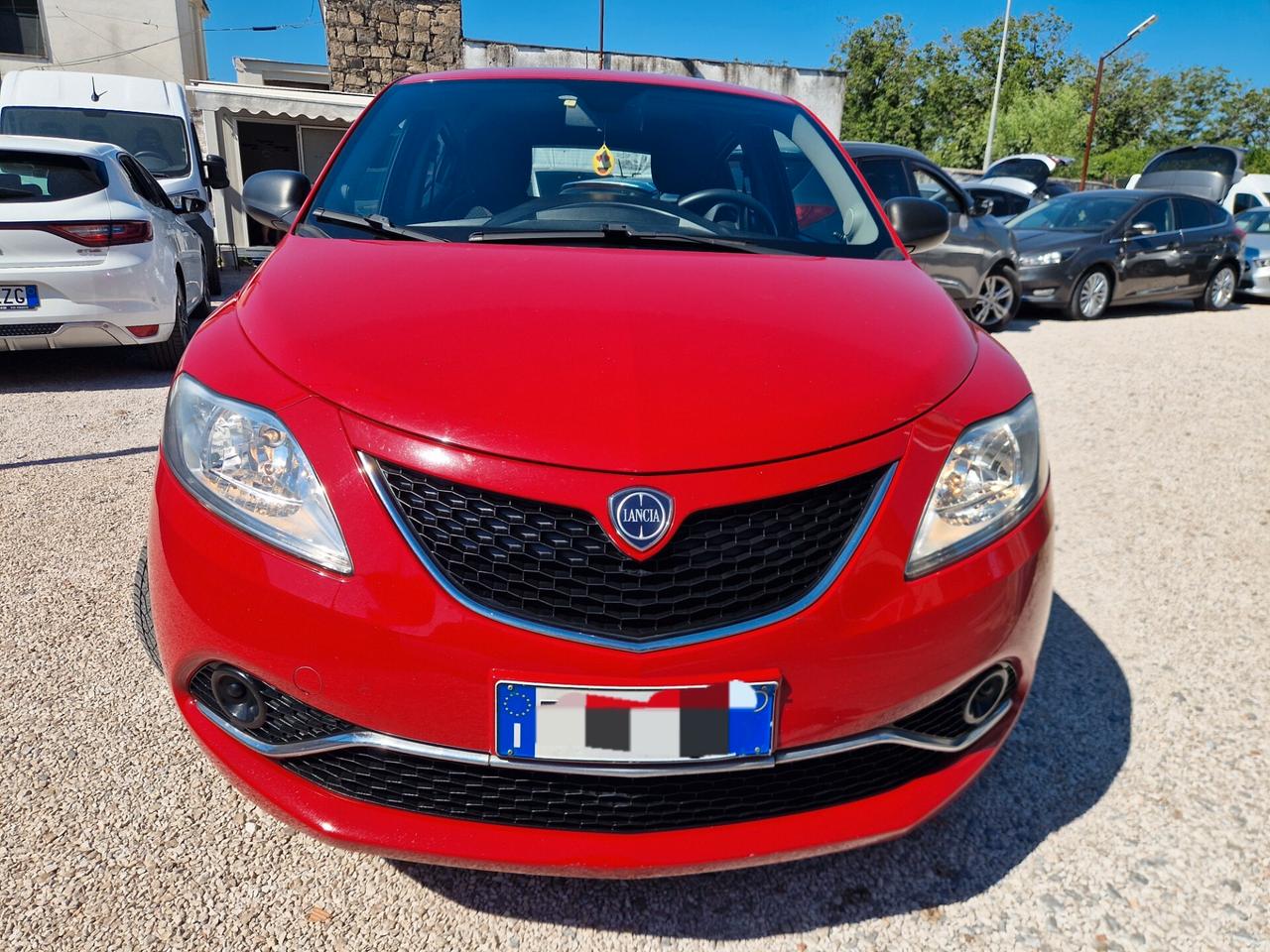 Lancia Ypsilon 1.2 69 CV 5 porte Silver-2018