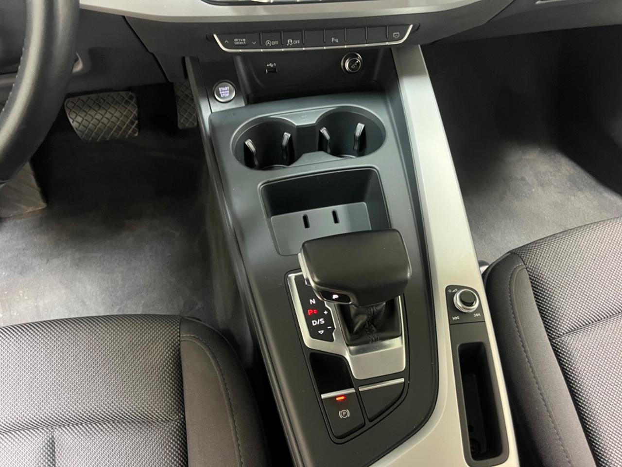 Audi A4 Avant 30 TDI/136 CV S tronic Advanced