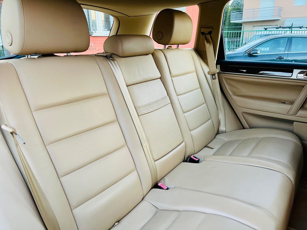 Volkswagen Touareg 3.0 TDI V6 240cv Executive