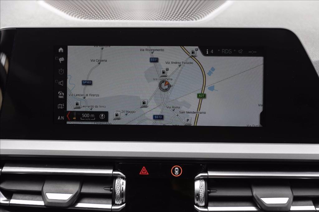 BMW 318d Touring Business Advantage auto del 2020