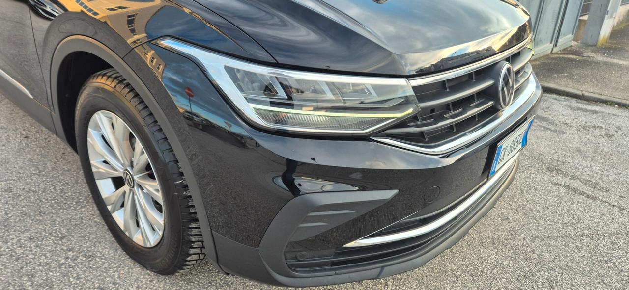 Volkswagen Tiguan 2.0 TDI SCR Life RESTAYLING