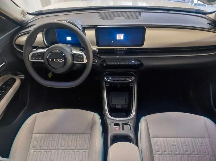 Fiat 600 Hybrid 110 CV DCT MHEV La Prima