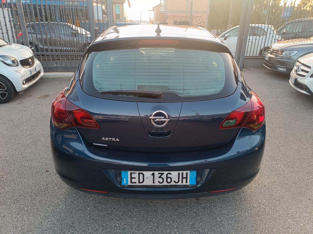 Opel Astra 1.7 CDTI 110CV 5 porte Cosmo