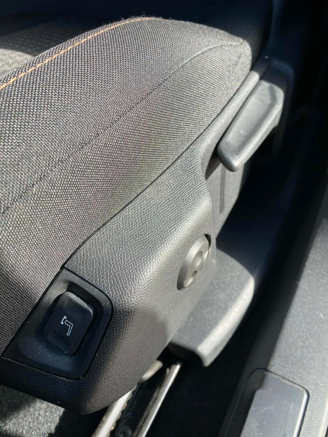 PEUGEOT 3008 1.5 131cv Allure Pack