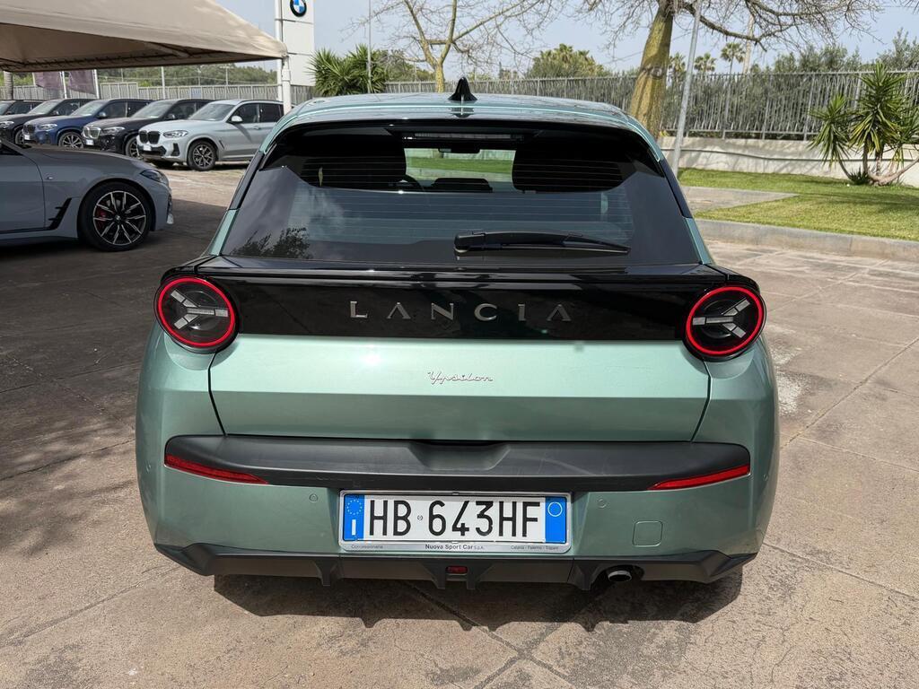 Lancia Ypsilon 1.2 mhev e-DCT