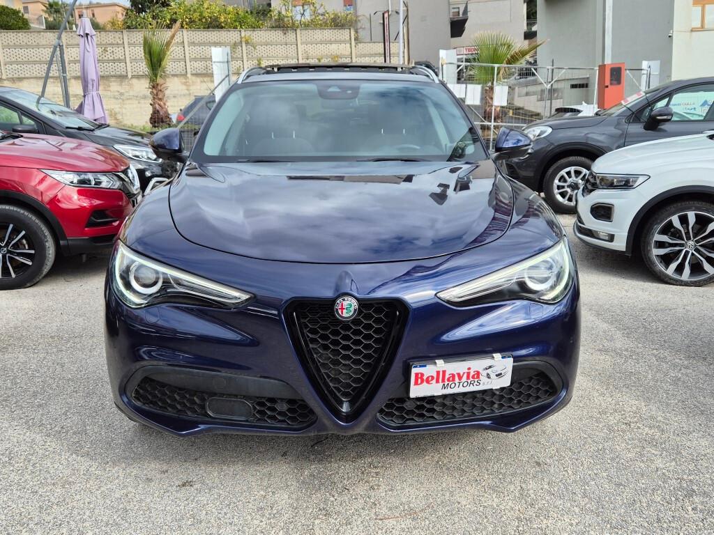 Alfa Stelvio 2.2 TD TETTO APRIBILE CERCHI 20