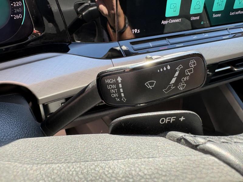 Volkswagen Golf 1.0 etsi evo Life 110cv dsg LED-APP CONNECT-16"