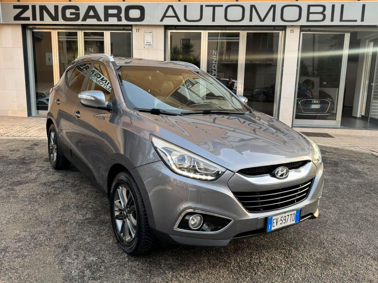 HYUNDAI IX35 1.7 CRDI 115 CV. 2WD NAVI+CERCHI+RETROCAMERA