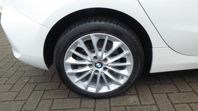 BMW 116 d 5p. Advantage Automatico