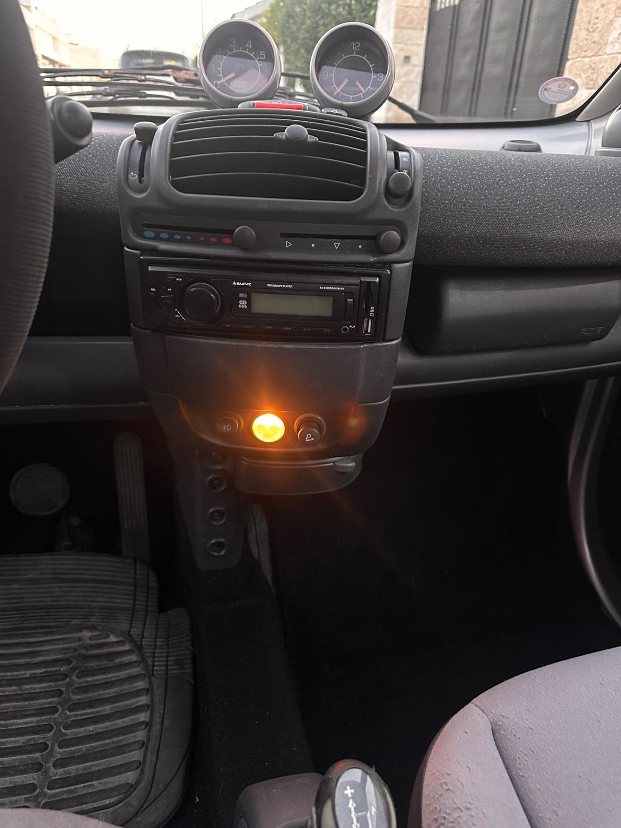 Smart ForTwo 700 cabrio (45 kW)