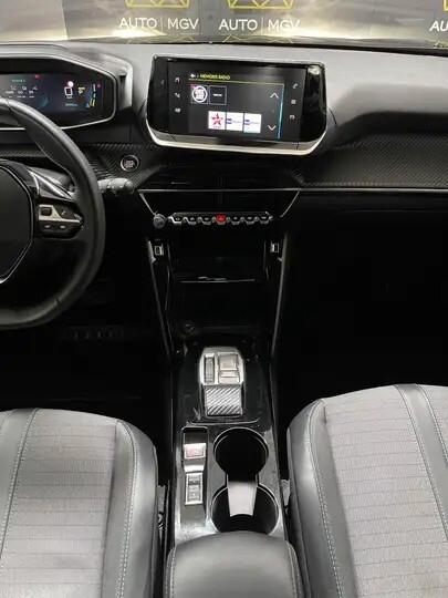Peugeot 2008e ALLURE PACK 100kW