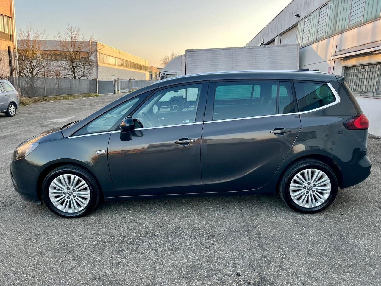 Opel Zafira 1.4GPL (scadenza 2036) 105.000km 2016 7posti E6