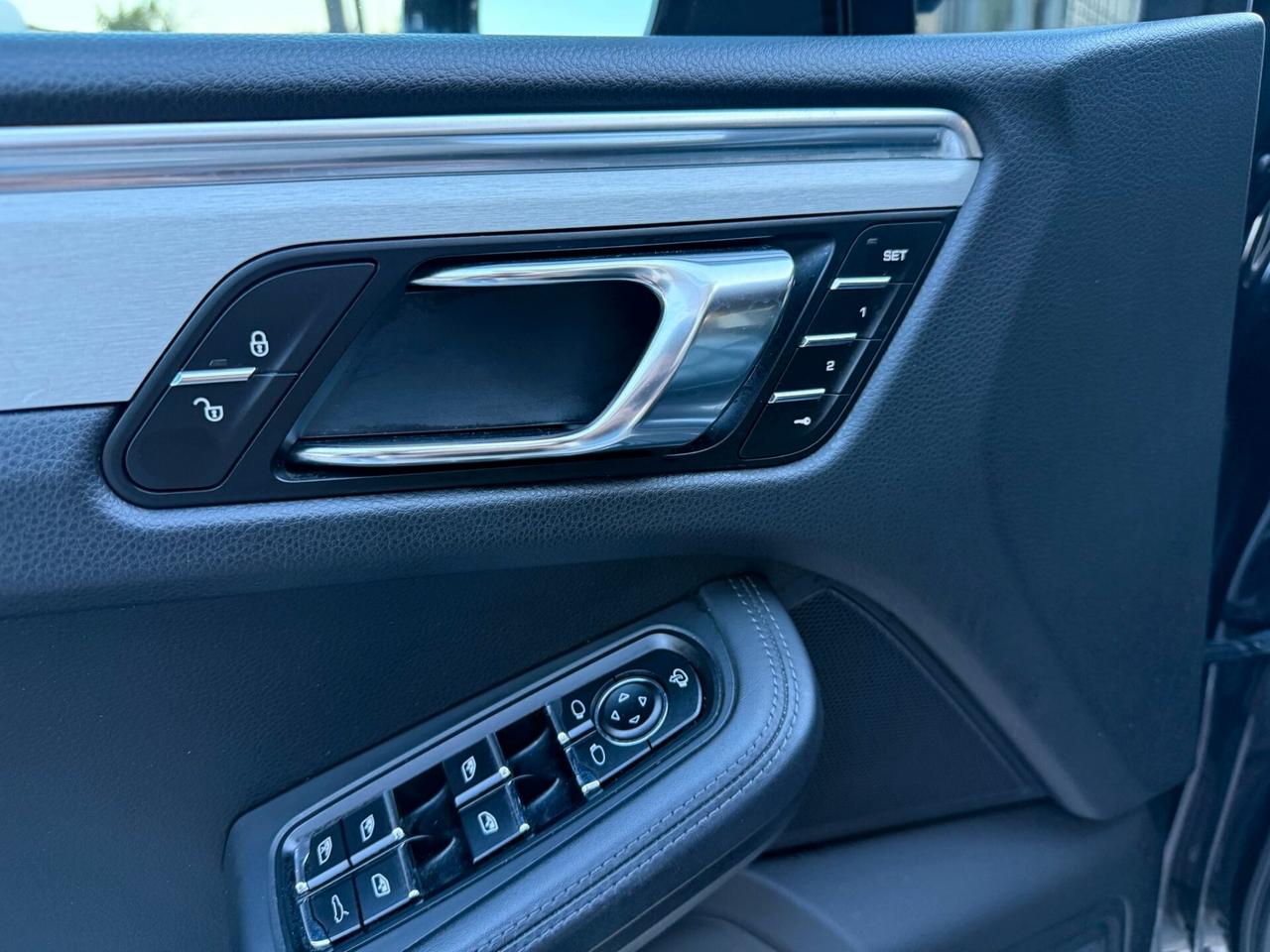 Porsche Macan S 3.0 Diesel 250CV Black Pack