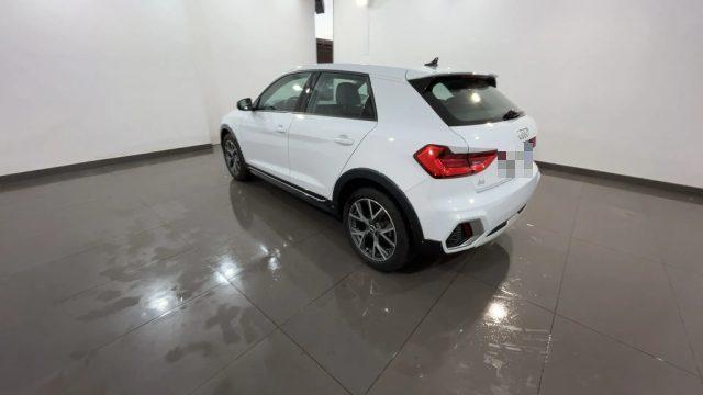 AUDI A1 citycarver 30 TFSI S tronic #Vari.Colori