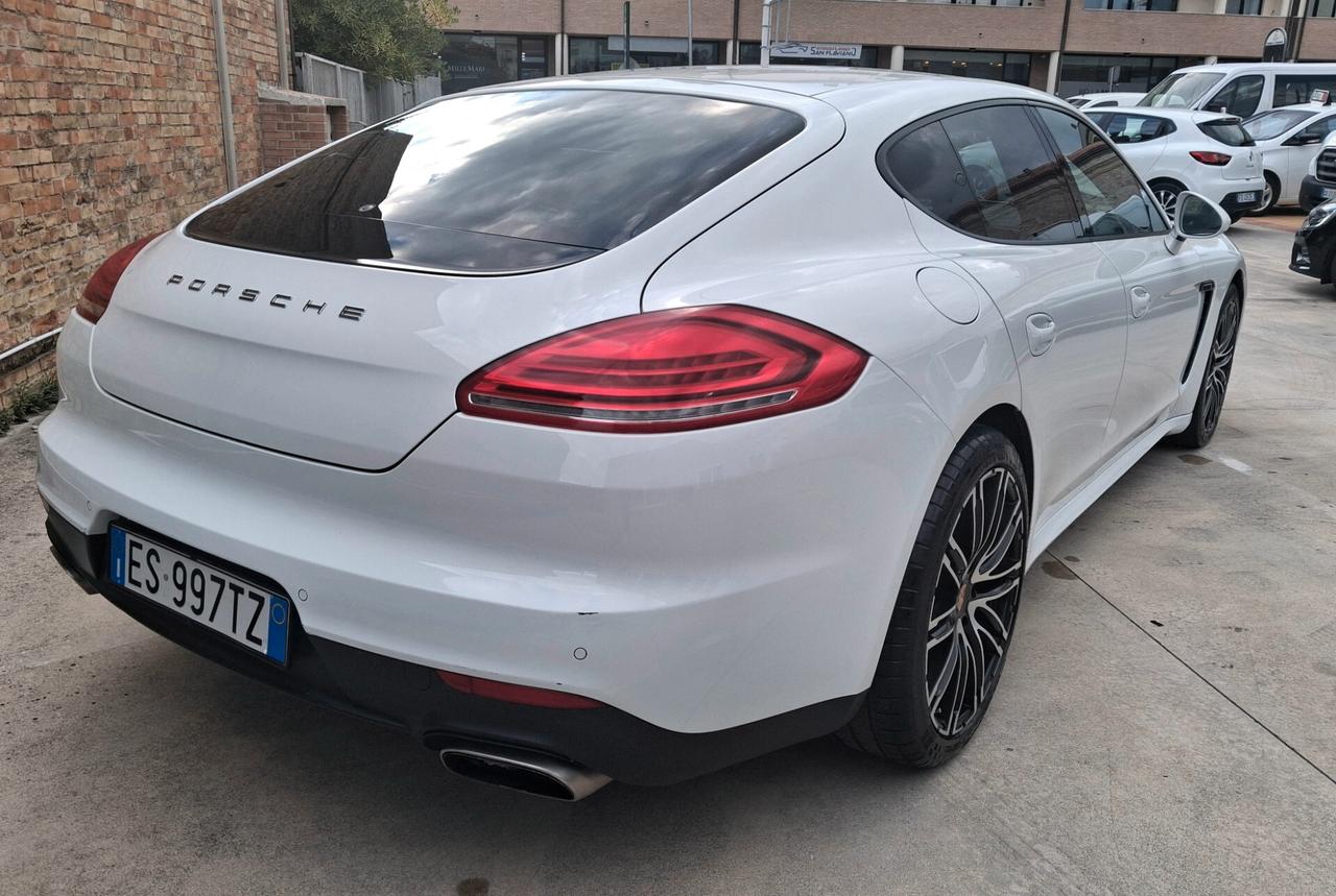 Porsche Panamera 3.0 Diesel