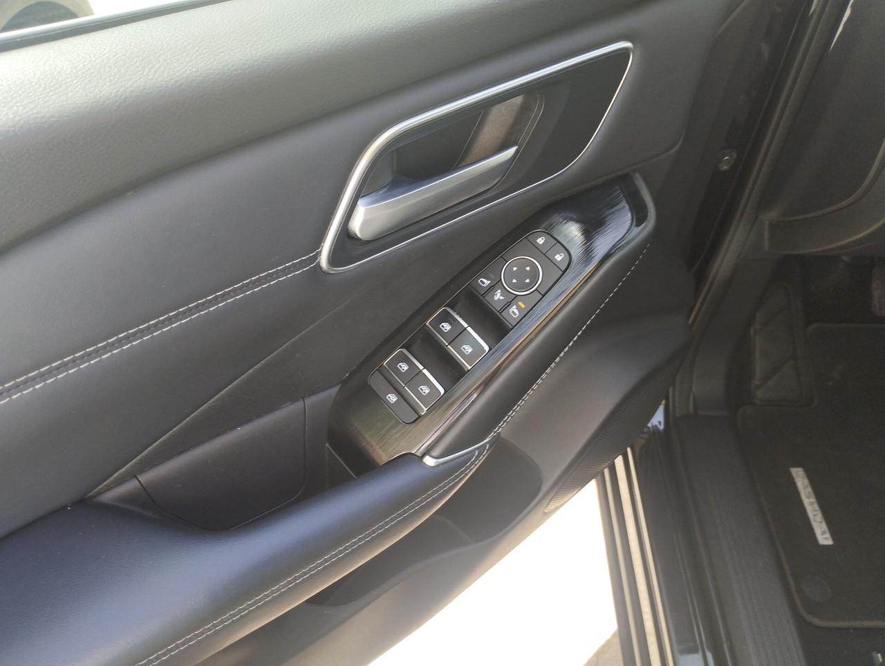 Nissan Qashqai MHEV 140 CV Tekna
