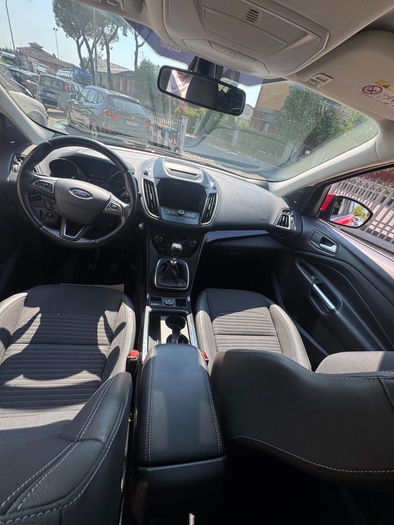 Ford Kuga 1.5 EcoBoost 120 CV S&S 2WD Titanium