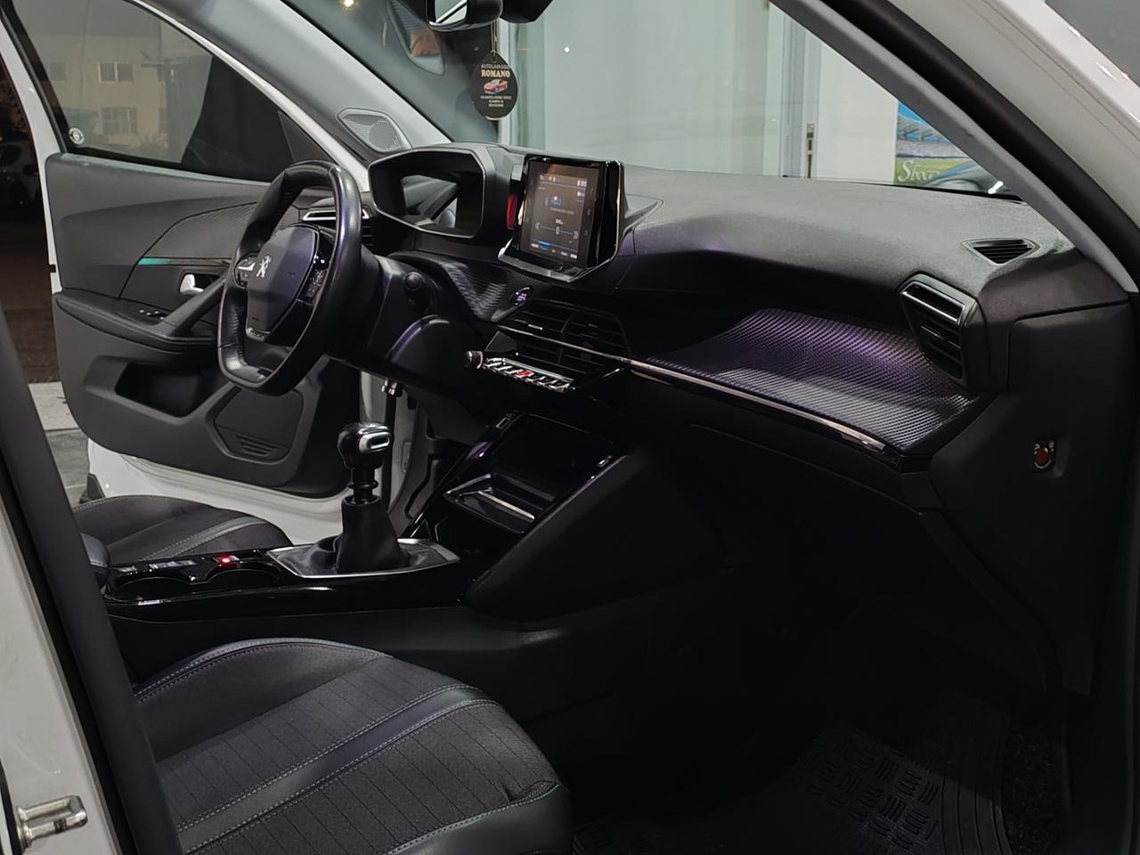 Peugeot 2008 PureTech 130 S&S Allure Pack 2022