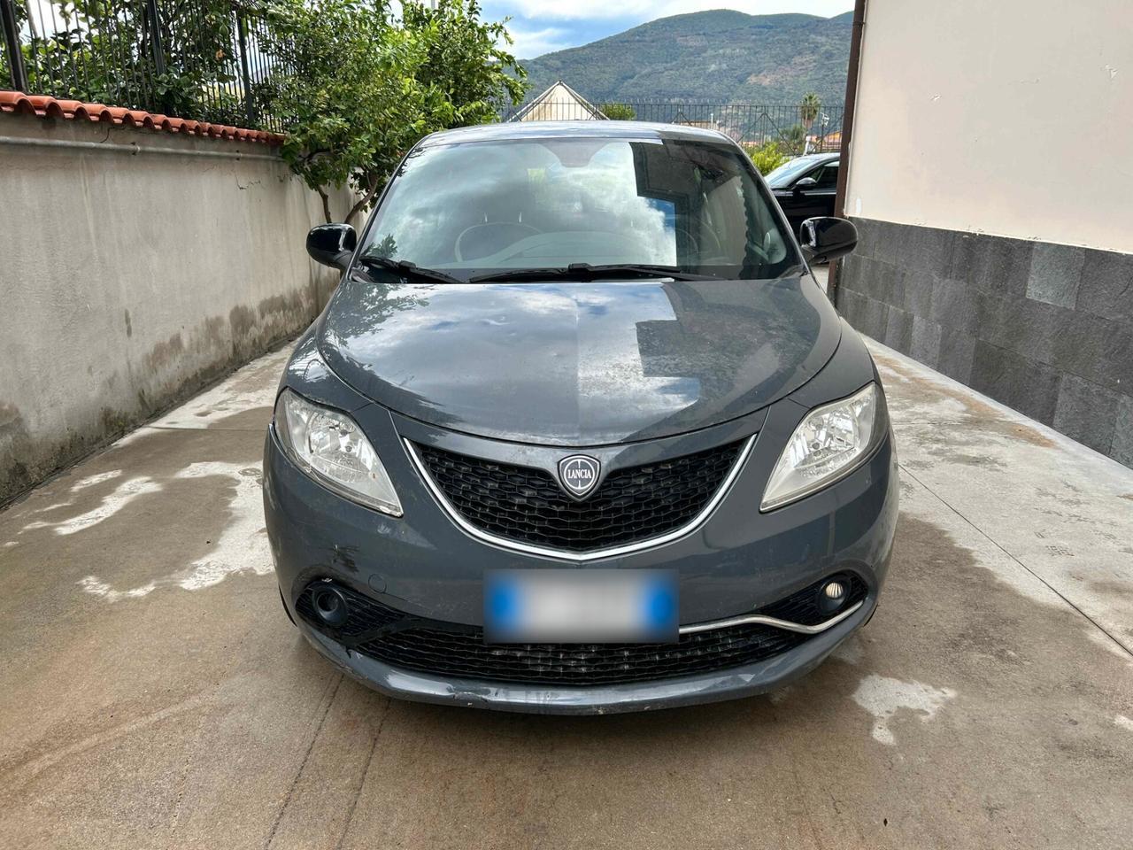 Lancia Ypsilon 1.2 Benz/GPL - 2016 Incidentata