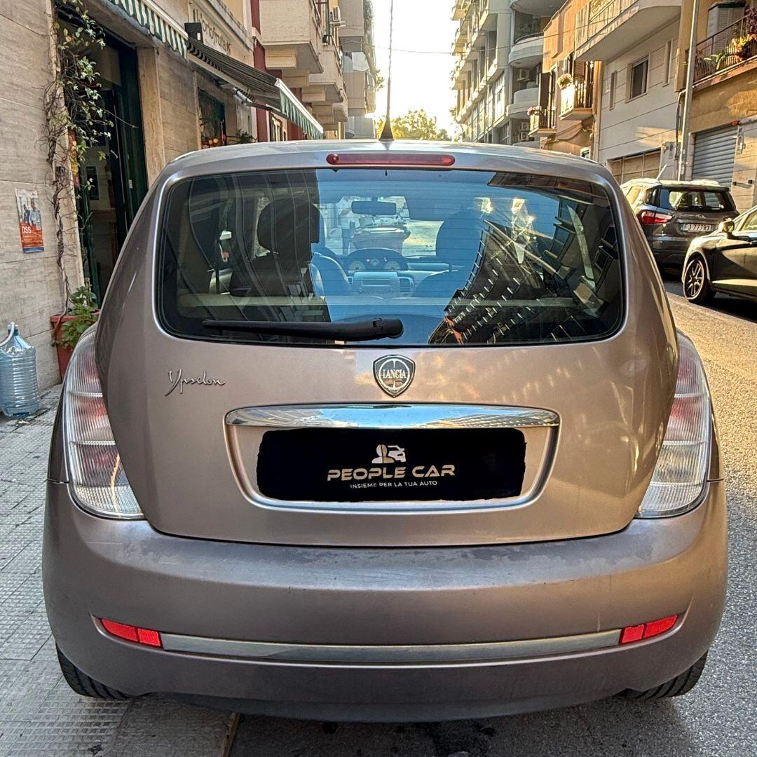 Lancia Ypsilon 1.3 MJT 75 CV
