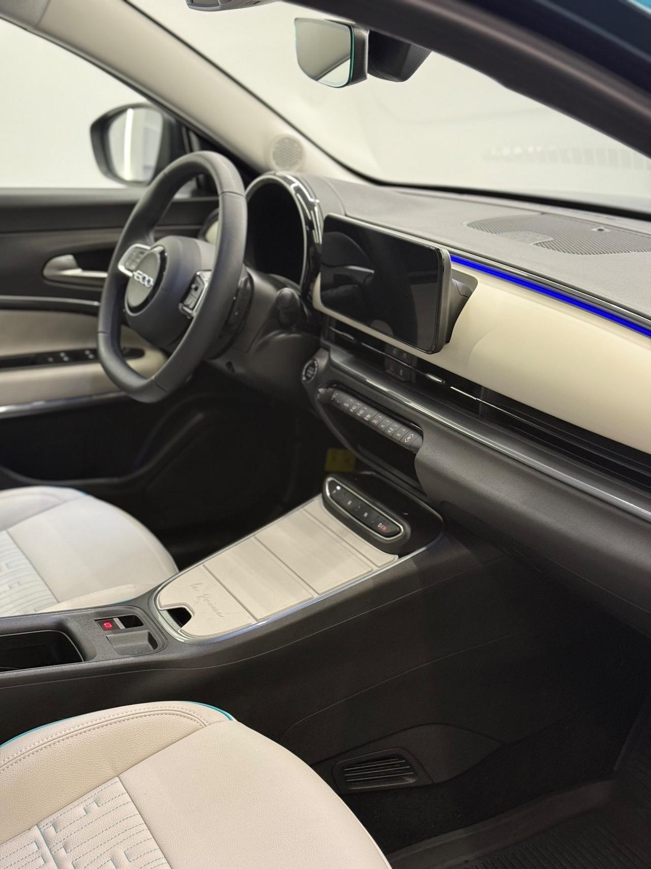 Fiat 600 Hybrid 100 CV DCT MHEV La Prima