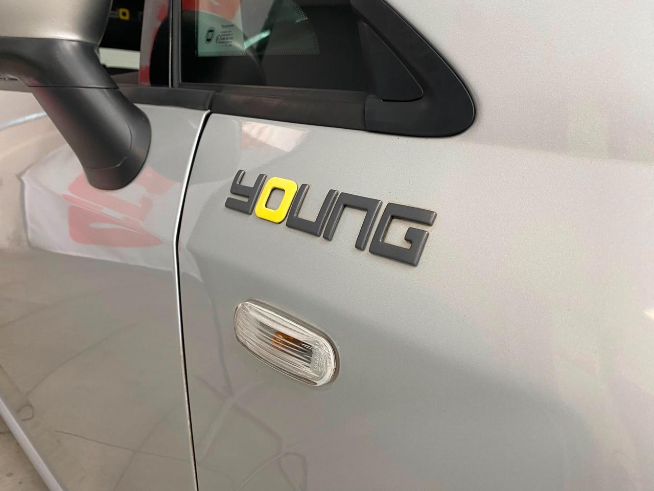 Fiat Punto 1.4 8V 5 porte Easypower Young