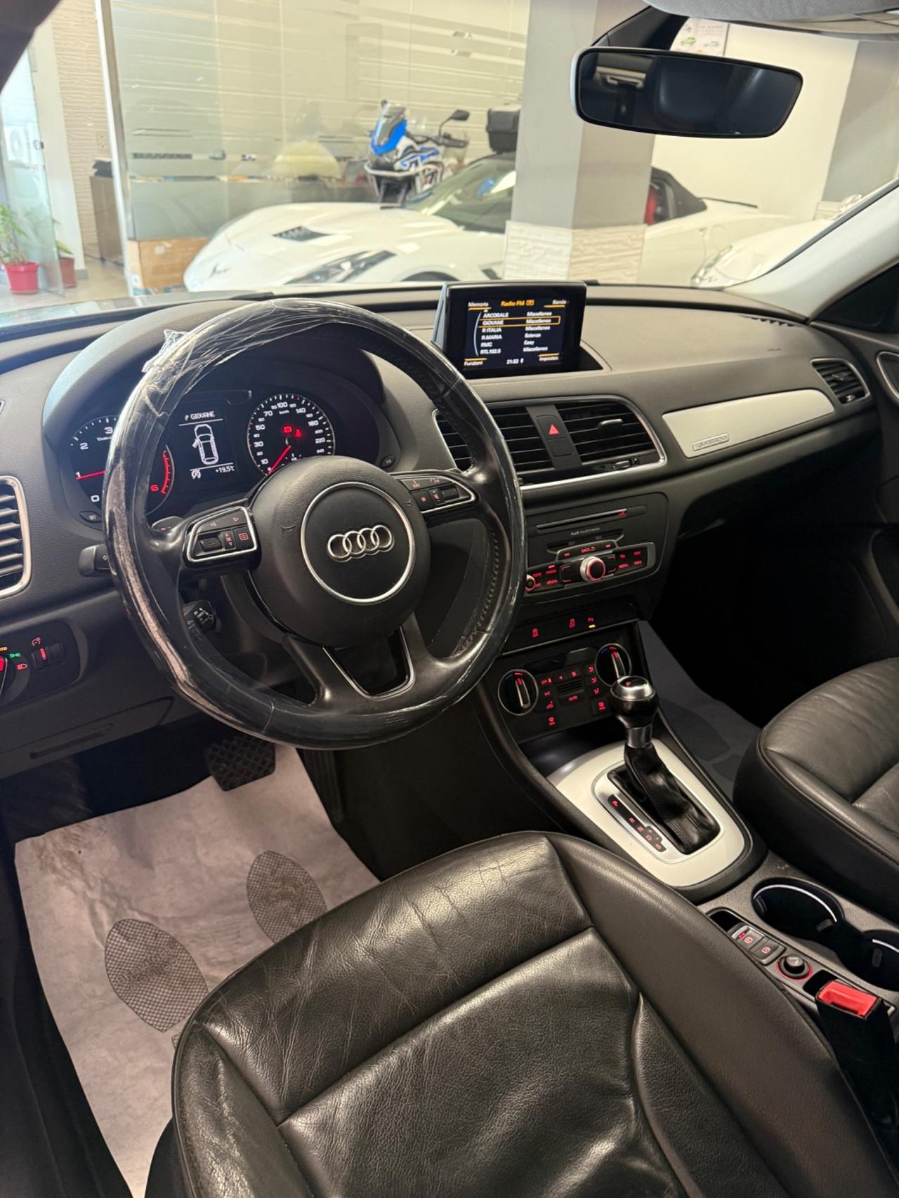 Audi Q3 2.0 TDI 150 CV quattro S tronic Sport
