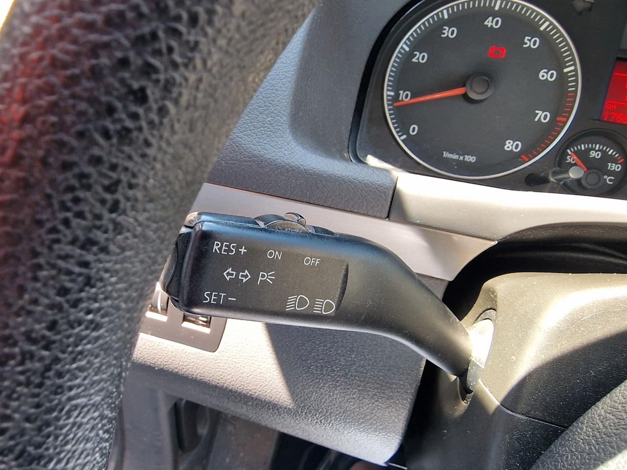 Volkswagen Touran 2.0 Trendline Ecofuel