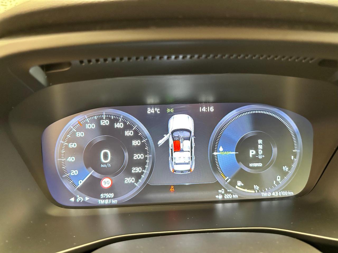 Volvo XC40 1.5 t4 RECHARGE PHEV MOMENTUM