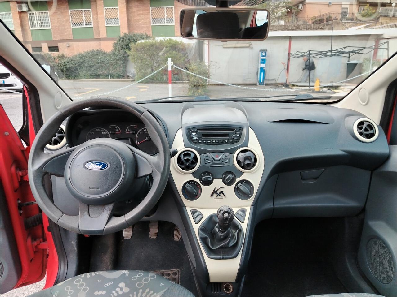 Ford Ka 1.2 8V 69CV Titanium