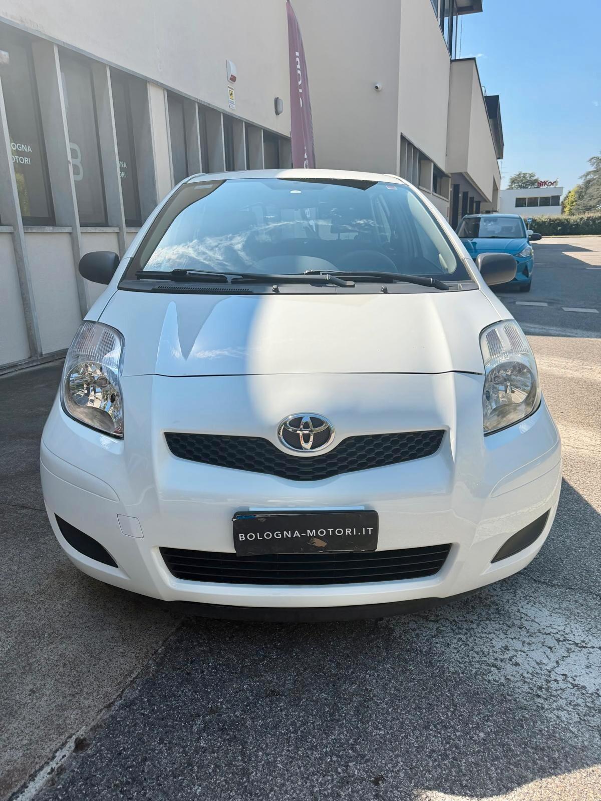 Toyota Yaris 1.4 D-4D DPF 5 porte