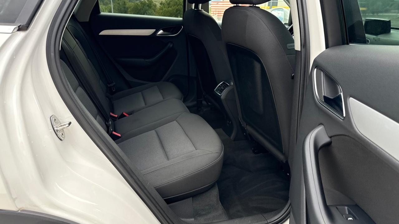Audi Q3 2.0 TDI 120 CV