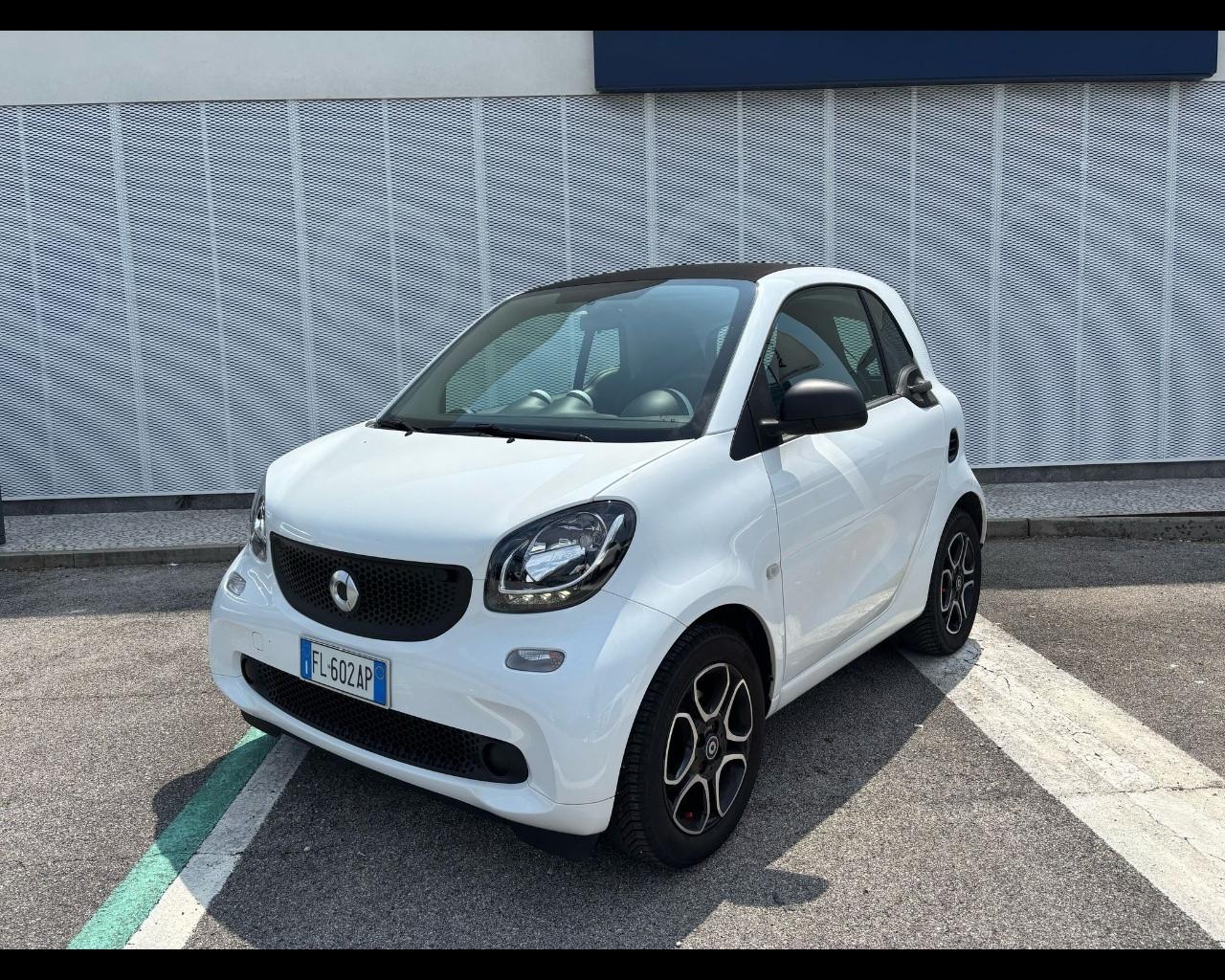 SMART FORTWO 1.0 BLACK PASSION