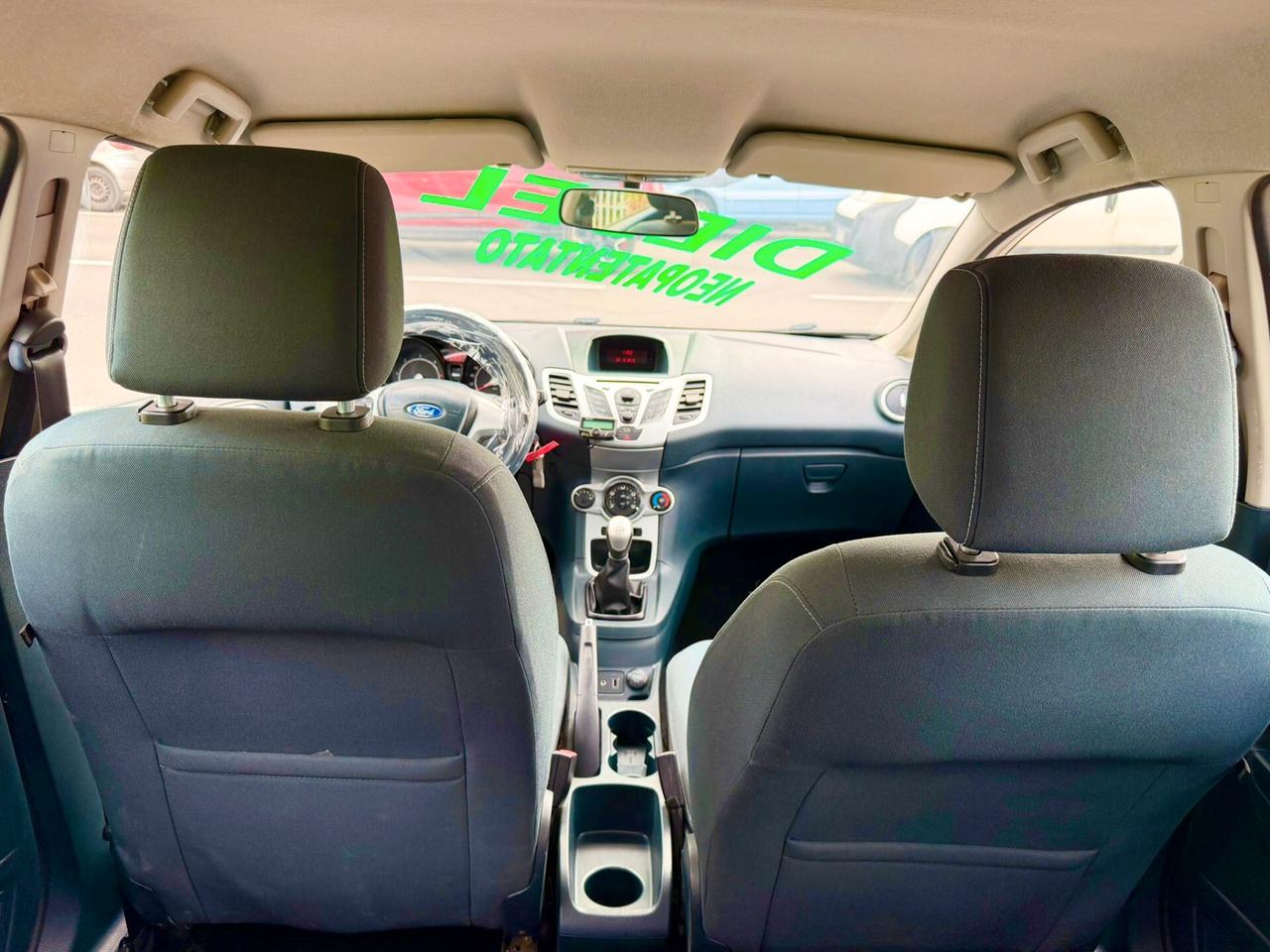 Ford Fiesta 1.4 TDCi DIESEL 70CV 5 porte - Anno 11/2012 - NEOPATENTATO