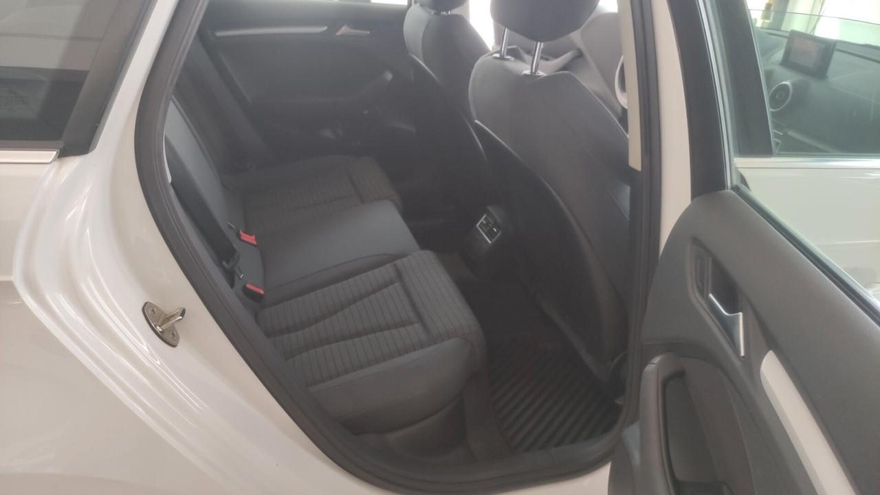 Audi A3 SPB 1.6 TDI CLEA DIESEL QUATTRO EDITION NEOPATENTATI - 2016