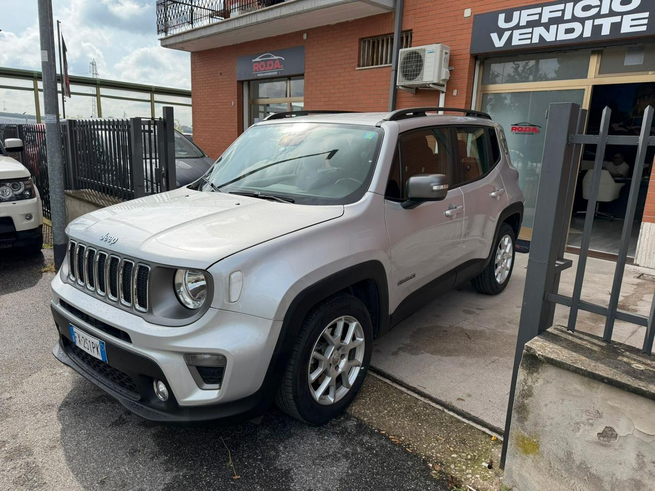 Jeep Renegade 1.3 T4 DDCT Limited
