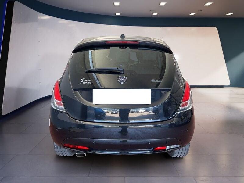 Lancia Ypsilon III 2021 1.0 firefly hybrid Gold s&s 70cv