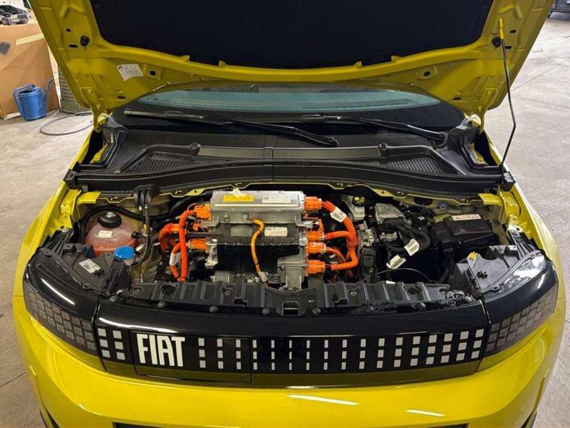 FIAT Grande Panda Elettrica La Prima