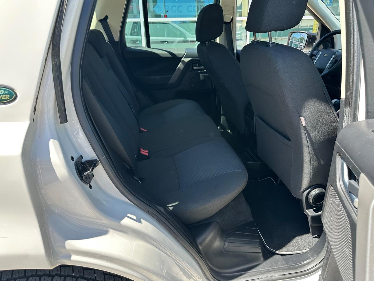 Land Rover Freelander 2.2 TD4 S