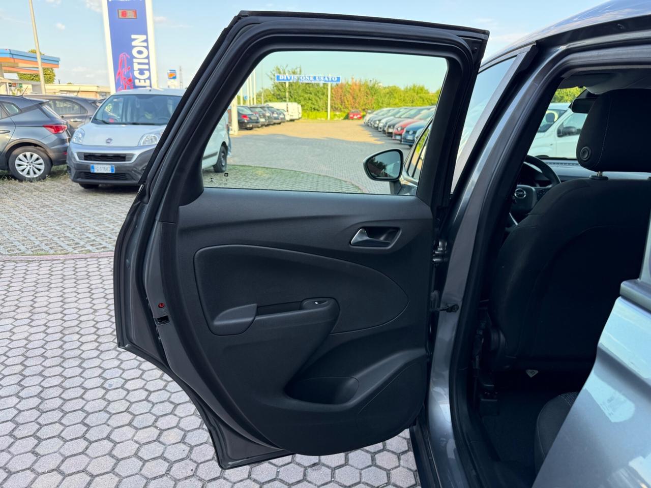 Opel Crossland X 1.2 12V OK NEOPATENTATI