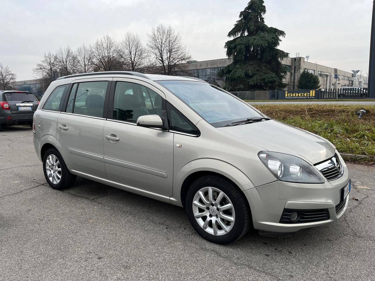 Opel Zafira 1.6 16V ecoM 94CV **7 POSTI** **NEOPATENTATI**