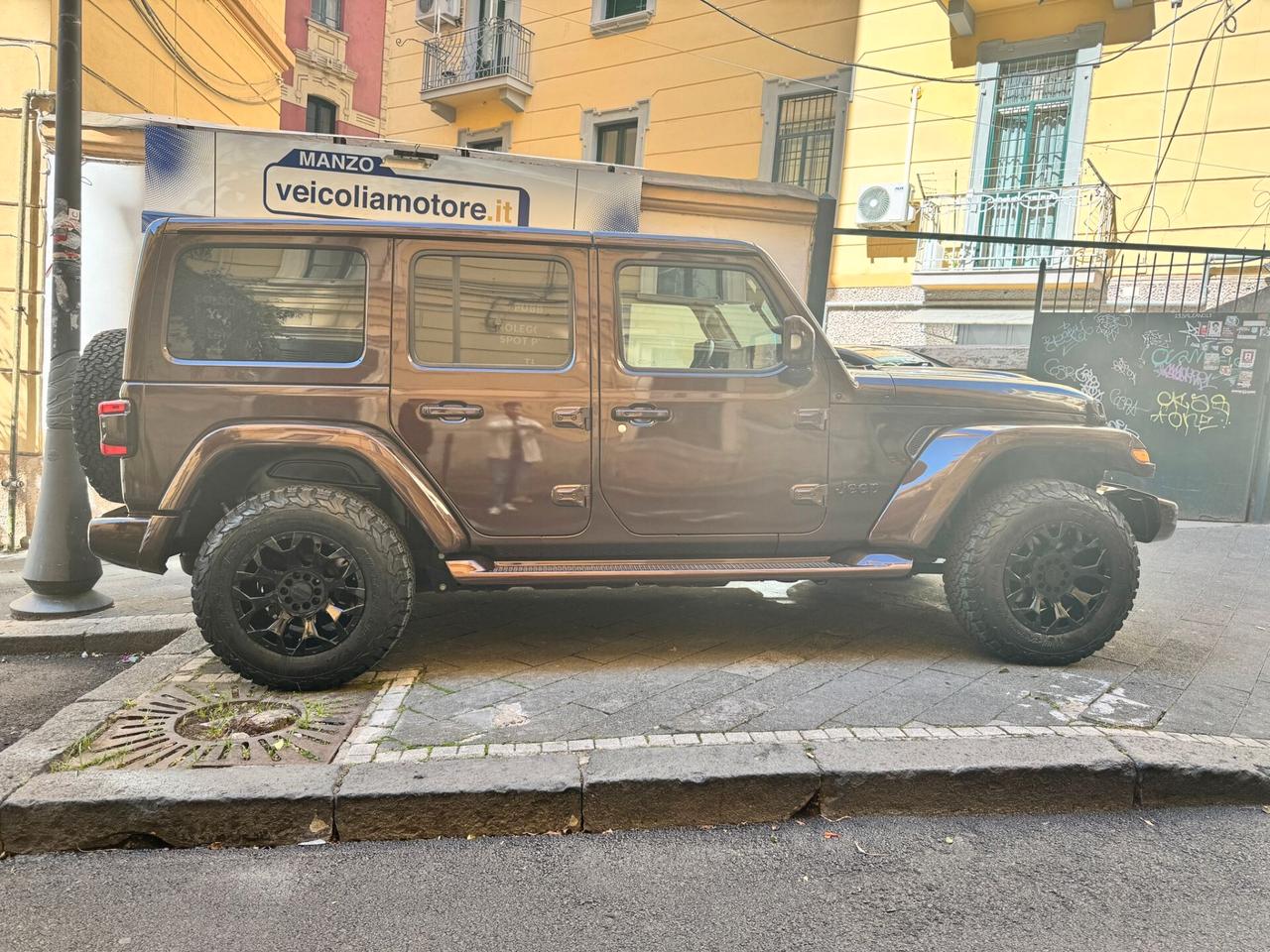 Jeep Wrangler Unlimited 2.2 Mjt II Sahara
