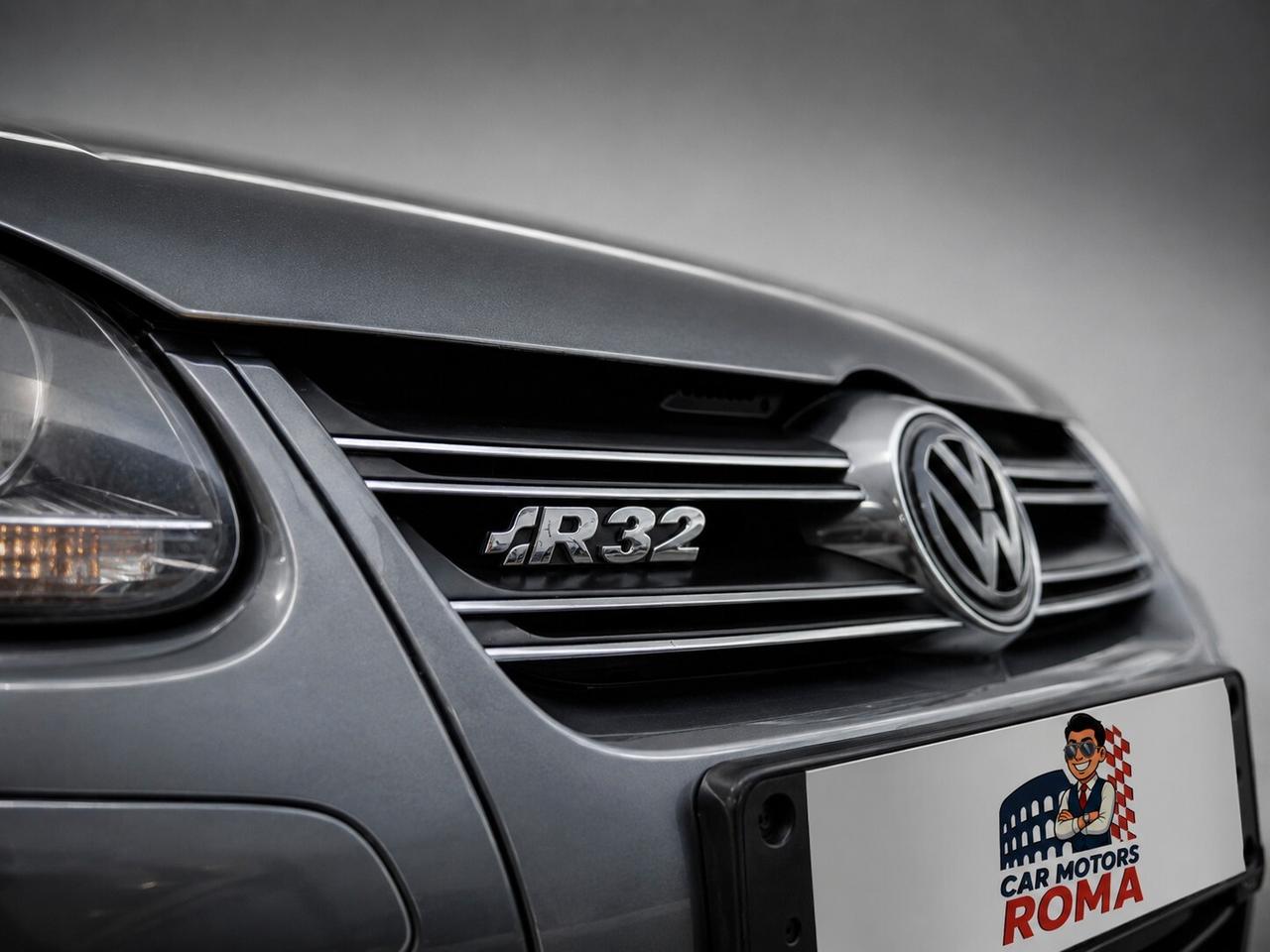 Volkswagen Golf 3.2 VR6 4mot. 5p. DSG R32