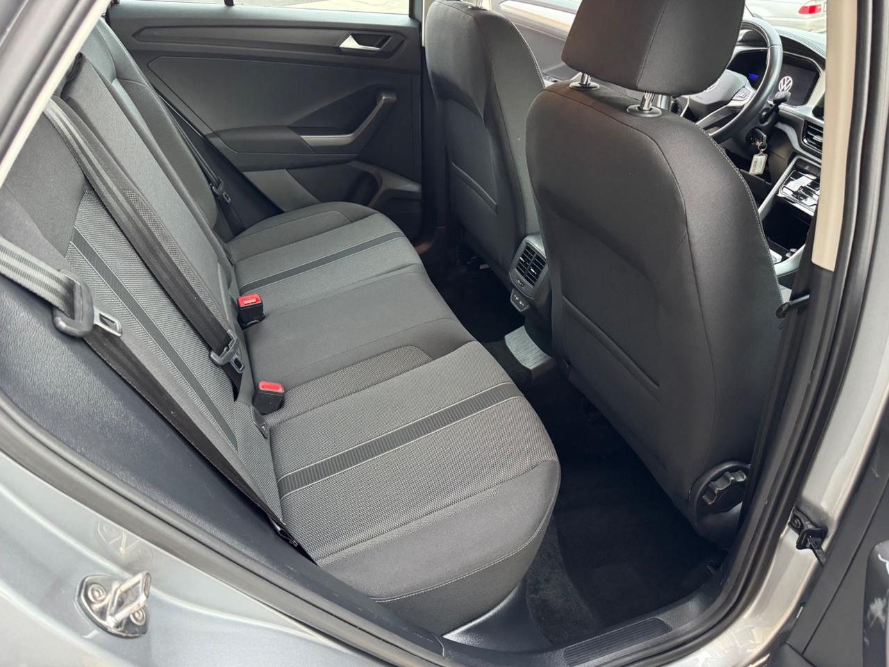 Vw T-Roc 1.0 TSI - FARI LED - CERCHI 17 - 2022