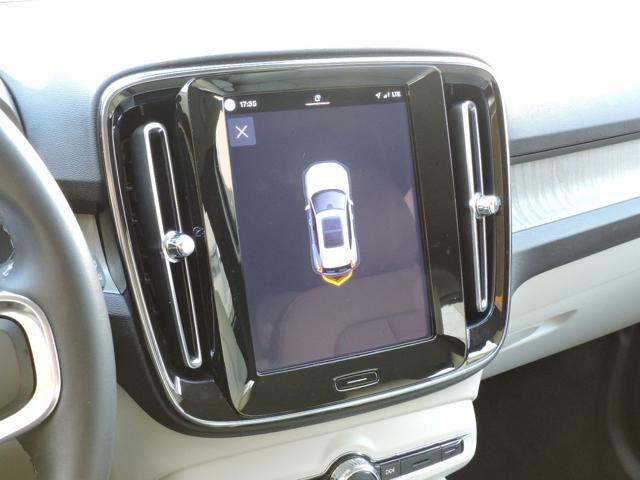 VOLVO XC40 B4 AWD automatico Core